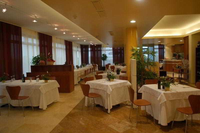 Hotel Montemezzi Vigasio Restaurang bild